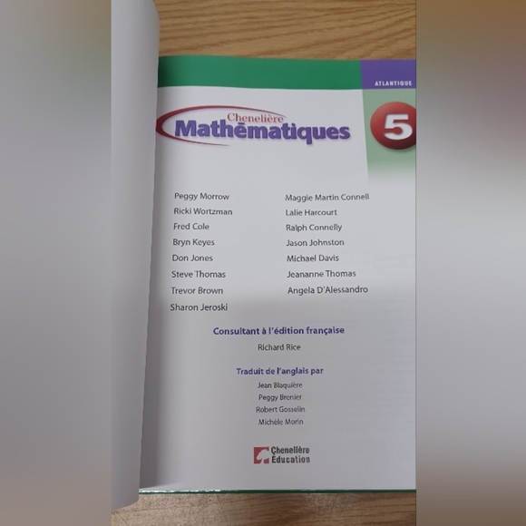 Grade 5 Math Learning School Book Chenelière Mathématiques (French) Hardcover - Picture 4 of 13